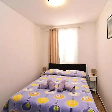 Apartment Luni Ii *