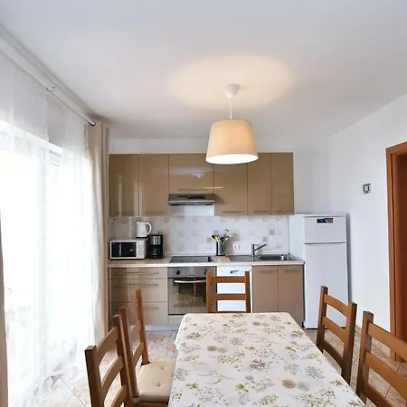 Apartamento Luni Ii *