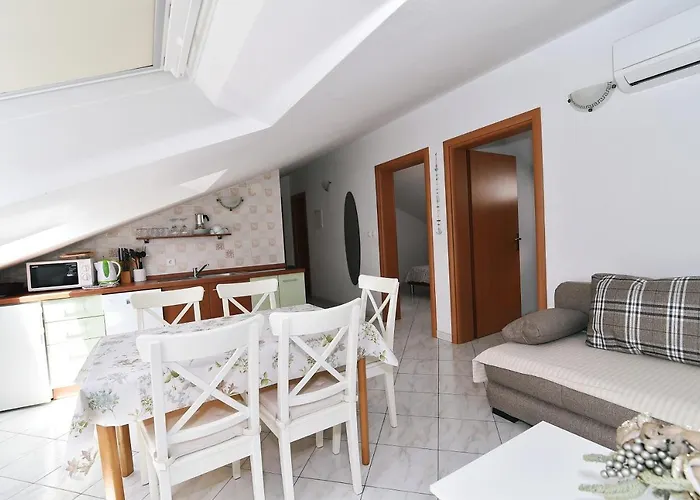 Apartman Luni Ii Baška